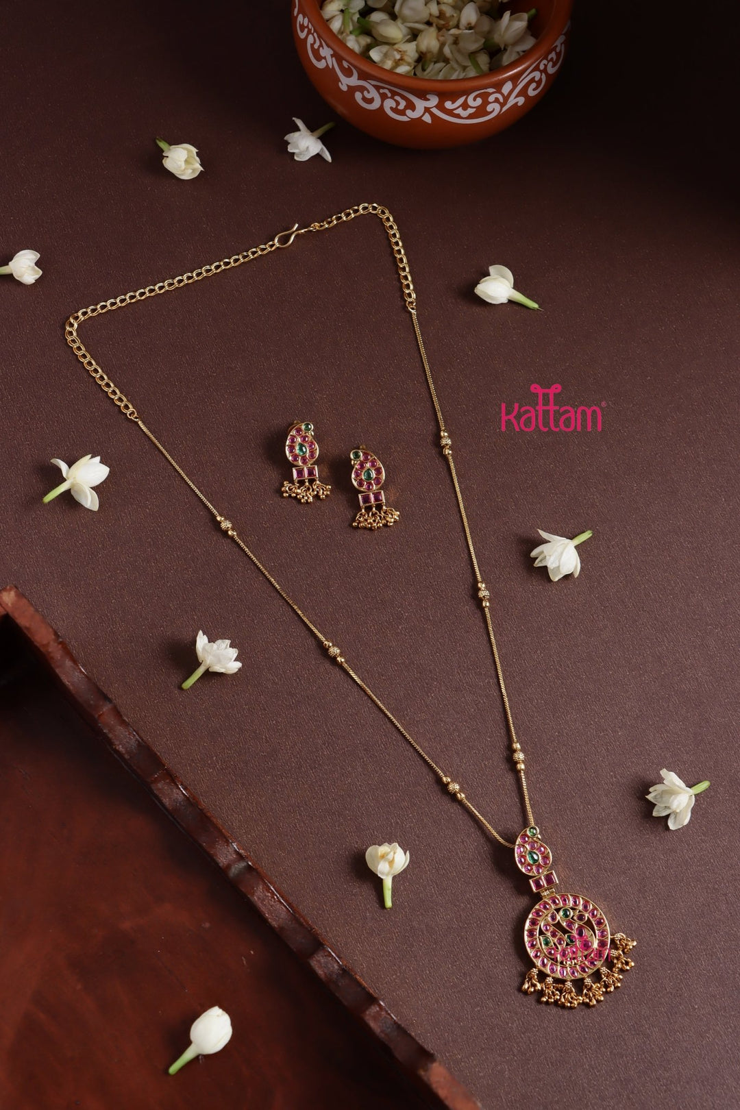 Kemp Peacock Paisley Dollar Chain Set - N3800