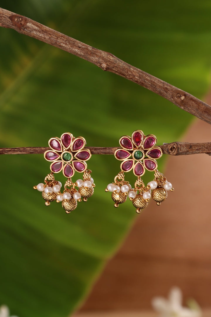 Kolam Flower Pearls Earring - E1436