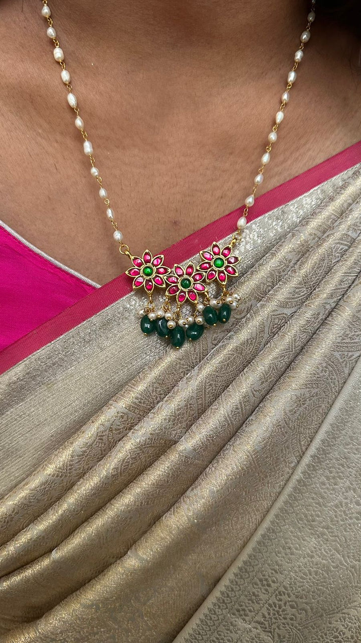 Kundan Floral Pearl Chain - N2644