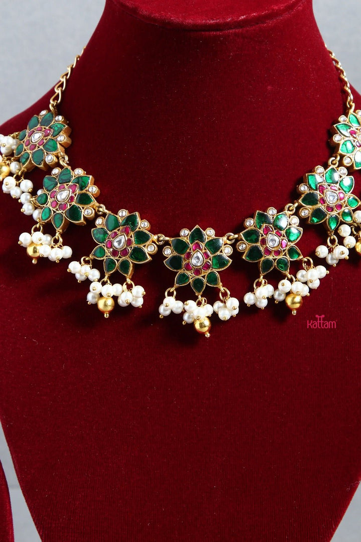 Kundan Lotus Choker (No Earrings) - N1269