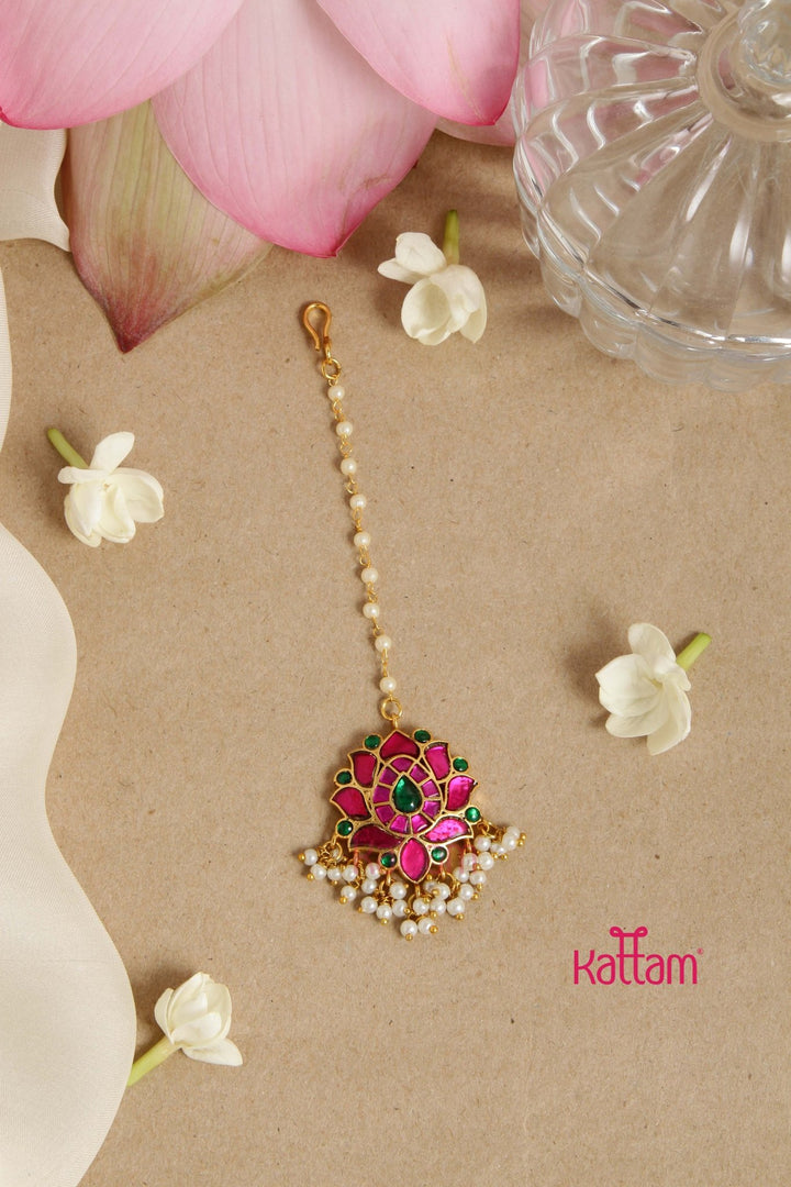 Kundan Lotus Maang Tikka - MT109