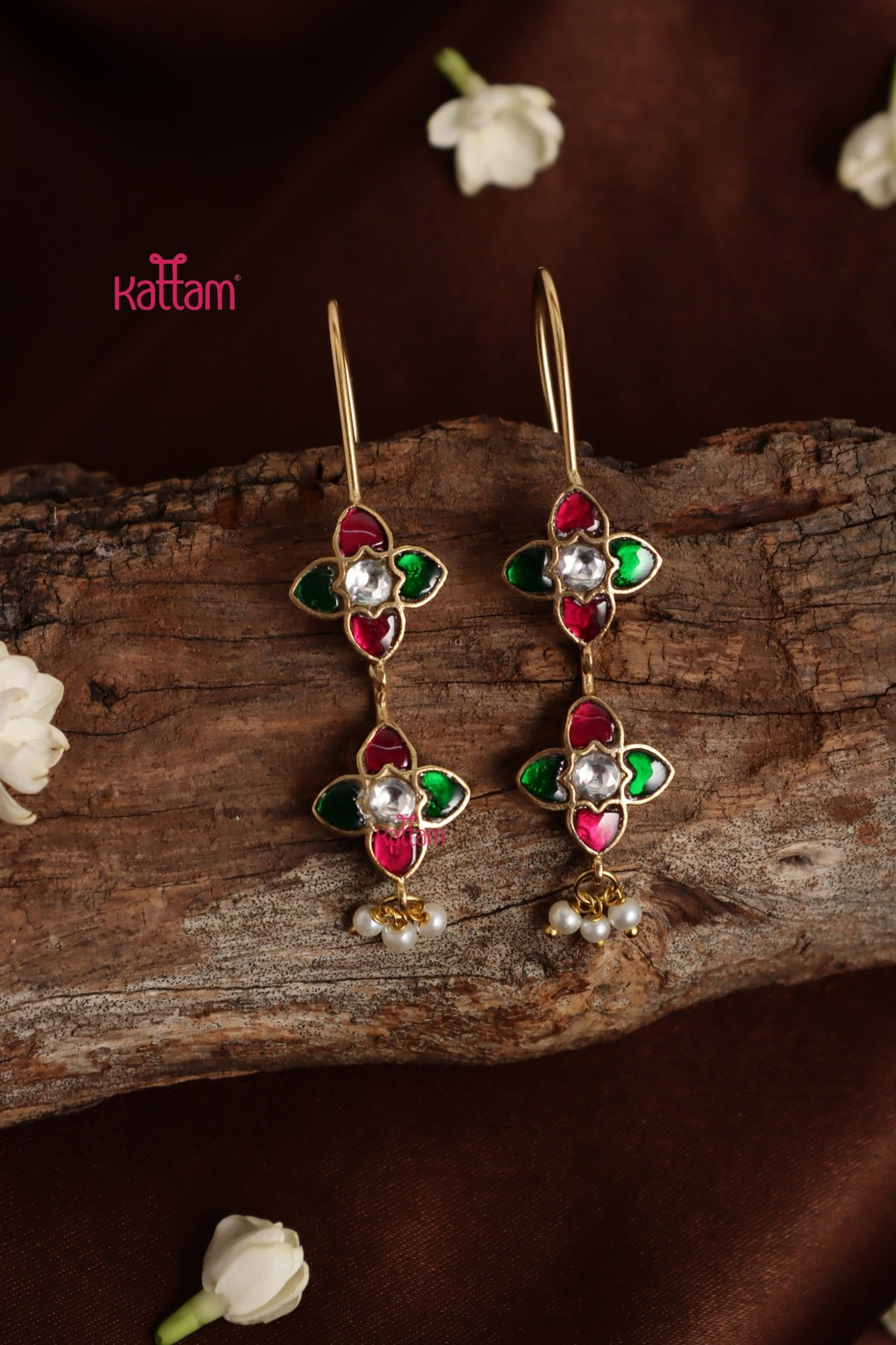 Kundan Motif Pearls Earcuff - E1322