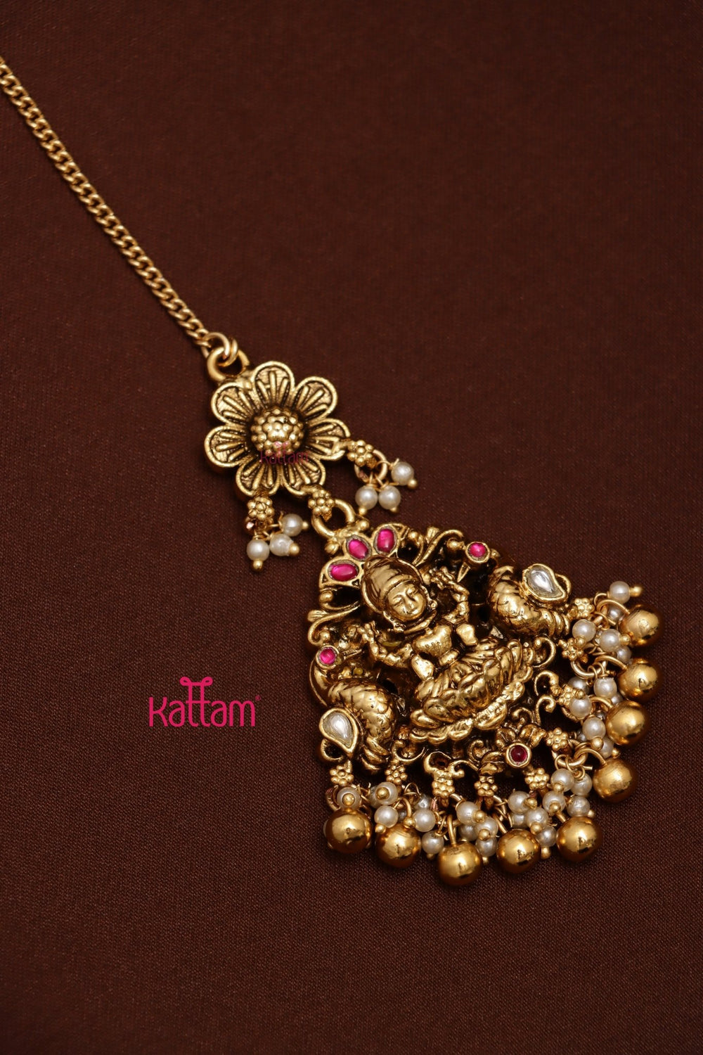 Lakshmitha Flower Maangtikka - Design 1 - MT149