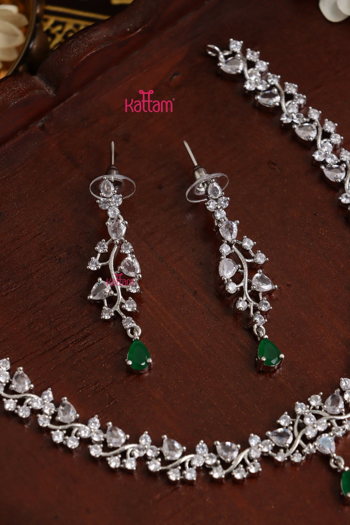 Laura - AD Green Leaf Necklace - N5356