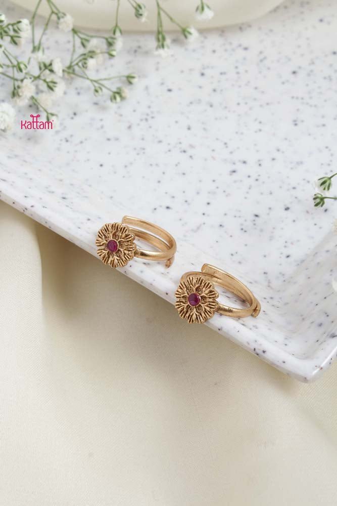 Layered Flower Toe Ring ( Adjustable) - TR002