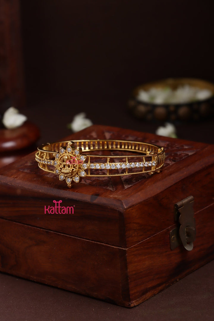 Leady Stone Kada - B630