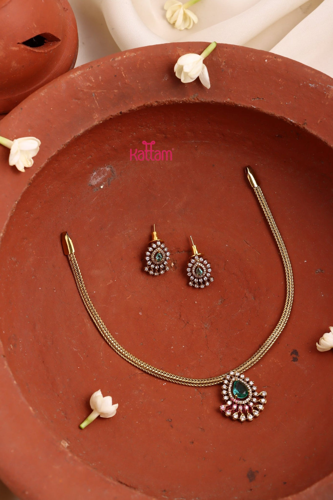 Leela - Thilak Aquablue Choker - N3367