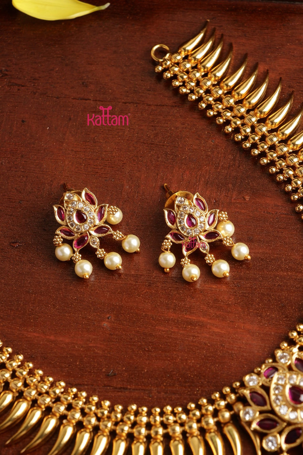 Lotus Mullaimottu Choker - N3853