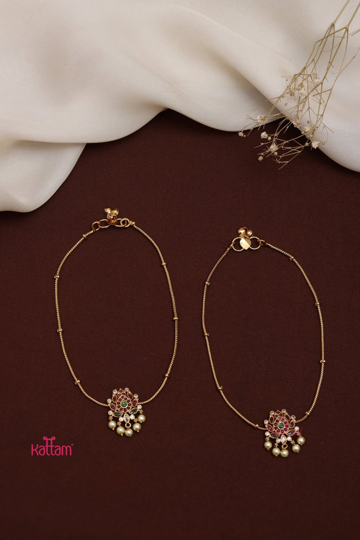 Lotus Pearl Anklet - A33