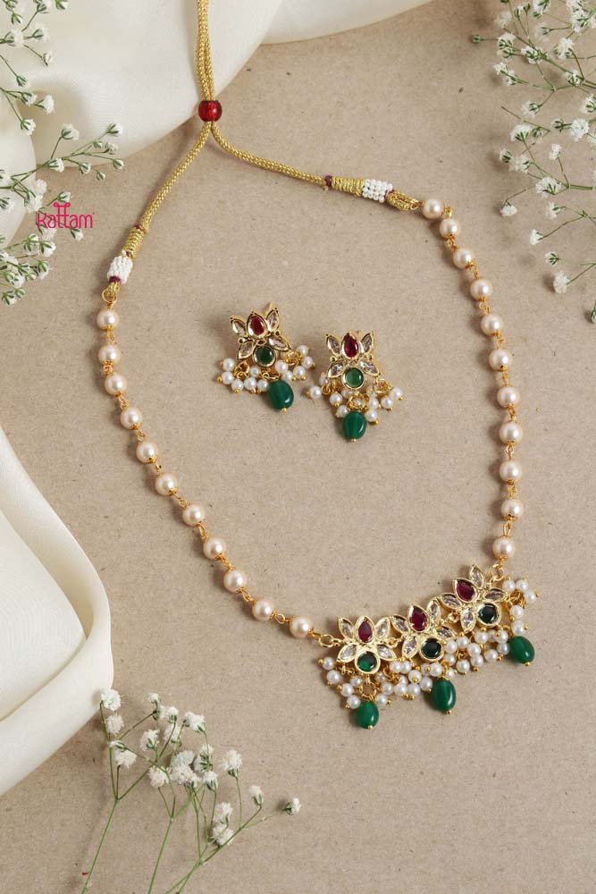 Lotus Pearl Choker - N2668