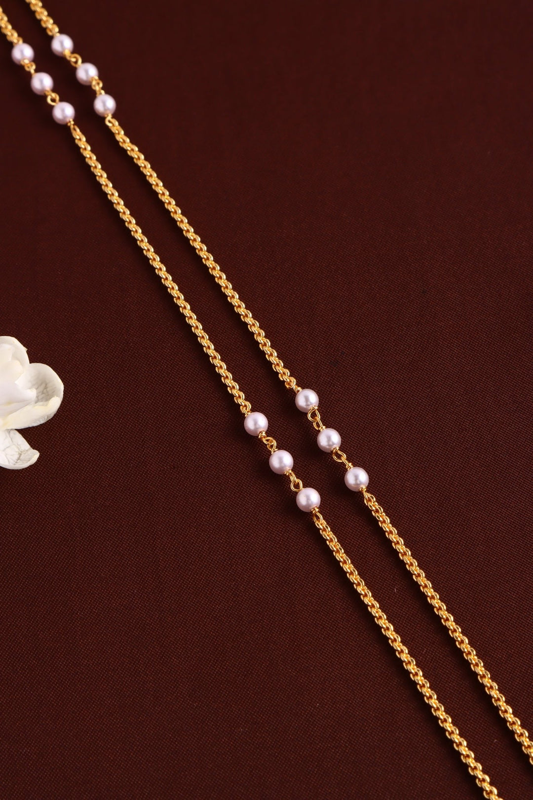 Lotus Stone Gati Dollar Pearl Chain - N4059
