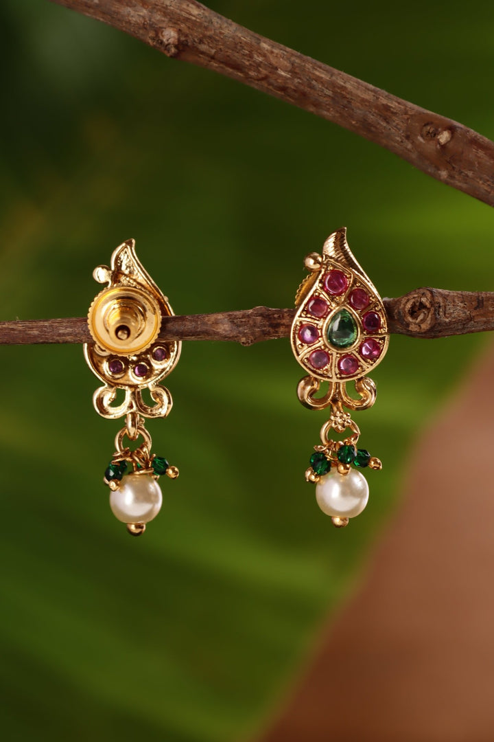 Manga Pearl Drop Earring - E1432