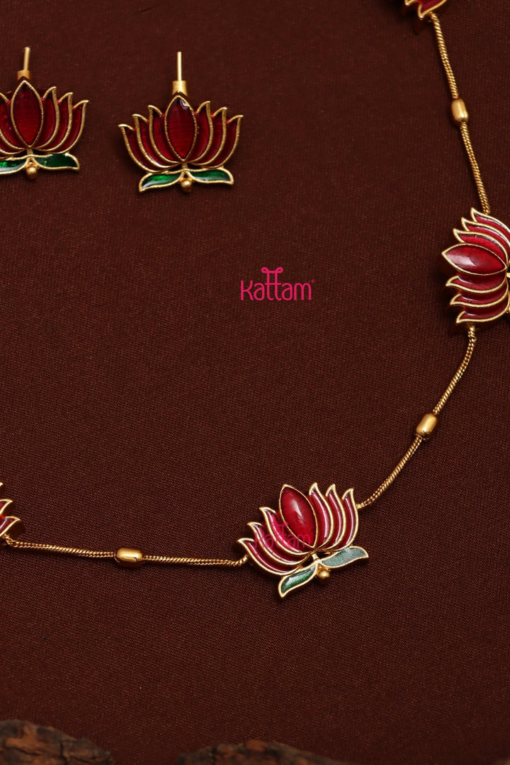 Manju Warrier Lotus Chain - N3696