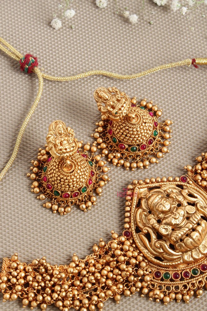 Matte Lakshmi Gold Clustered Choker - N2611