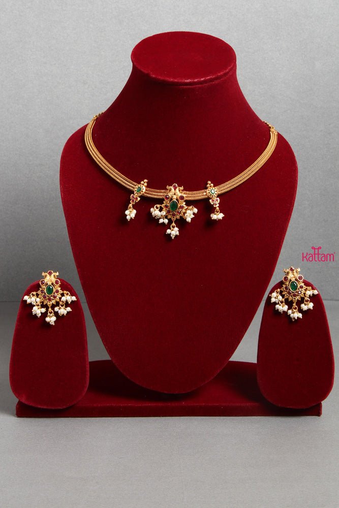 Matte Ruby Green Peacock Choker - N1436