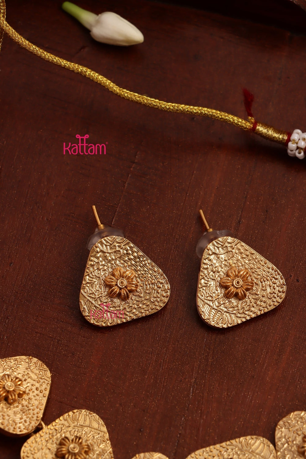 MatteGold Carved Floral Motif Set - N3685