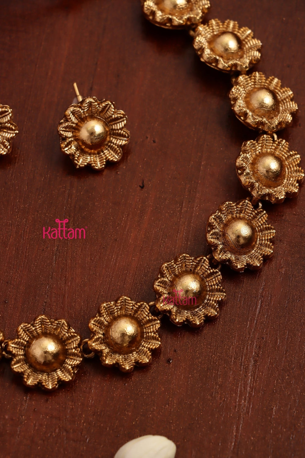 MatteGold Sunflower Choker Set - N3684