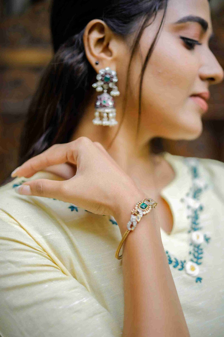 Mayil Stone Bangle - B483 - V4