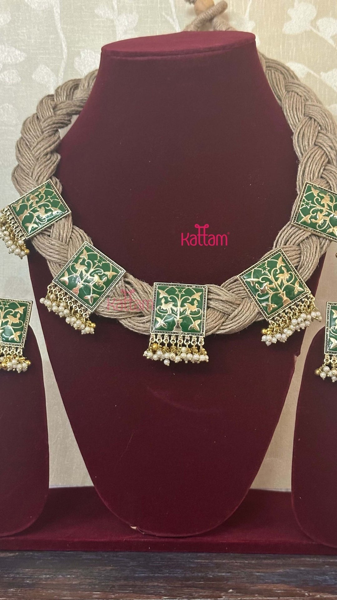 Meenakari Hand Crafted Designer Jute Necklace - Olive Green - N2906