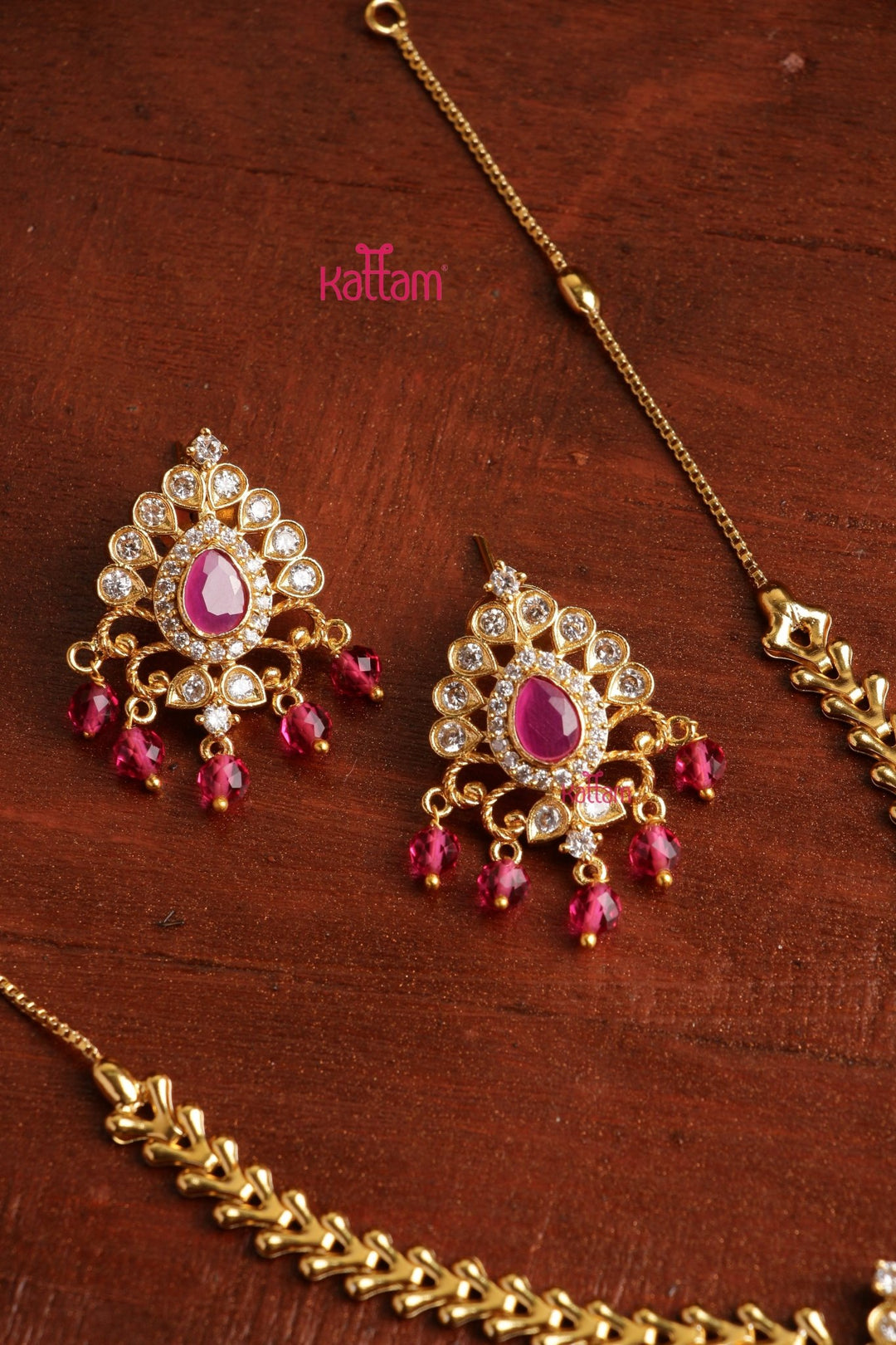 Motif Ruby Stone Necklace - N3844