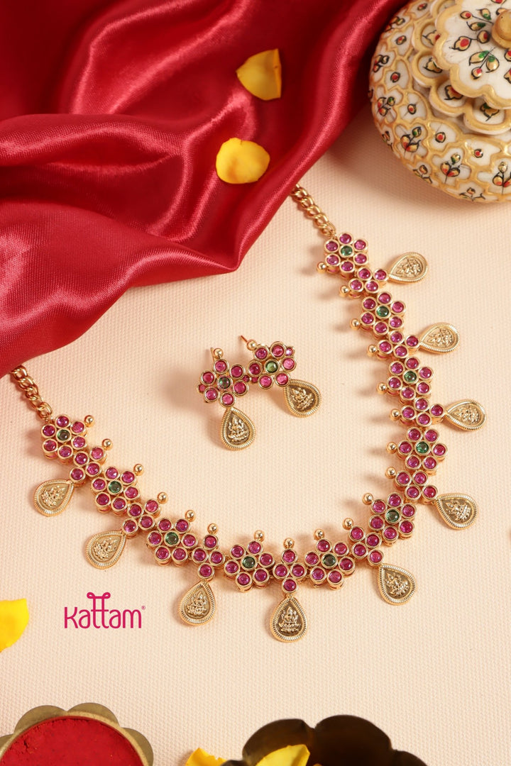 Mullai Kemp Goddess Choker - N3446