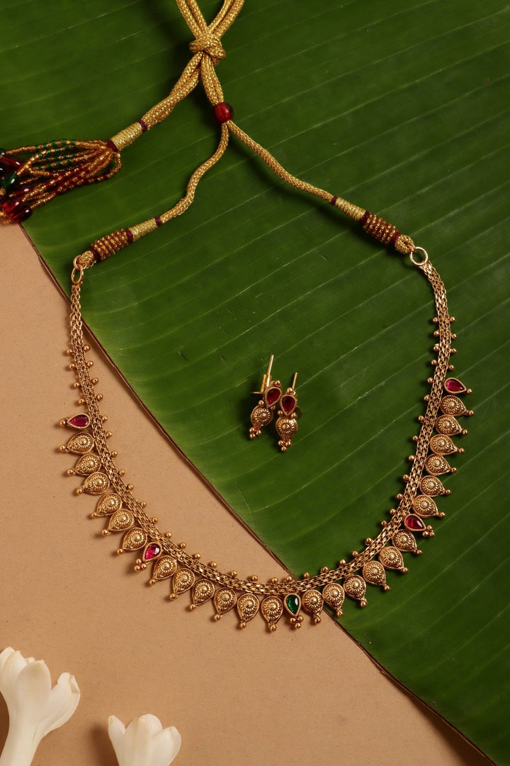 Mullai - Sunflower Choker - N4072