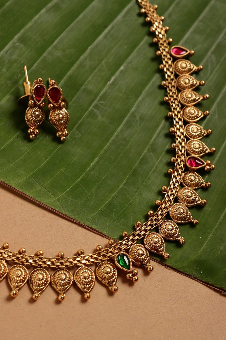 Mullai - Sunflower Choker - N4072