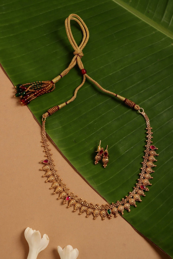Mullai - Sunflower Choker - N4072