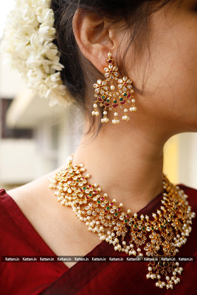 Multistone Floral Pearls Choker - N1721
