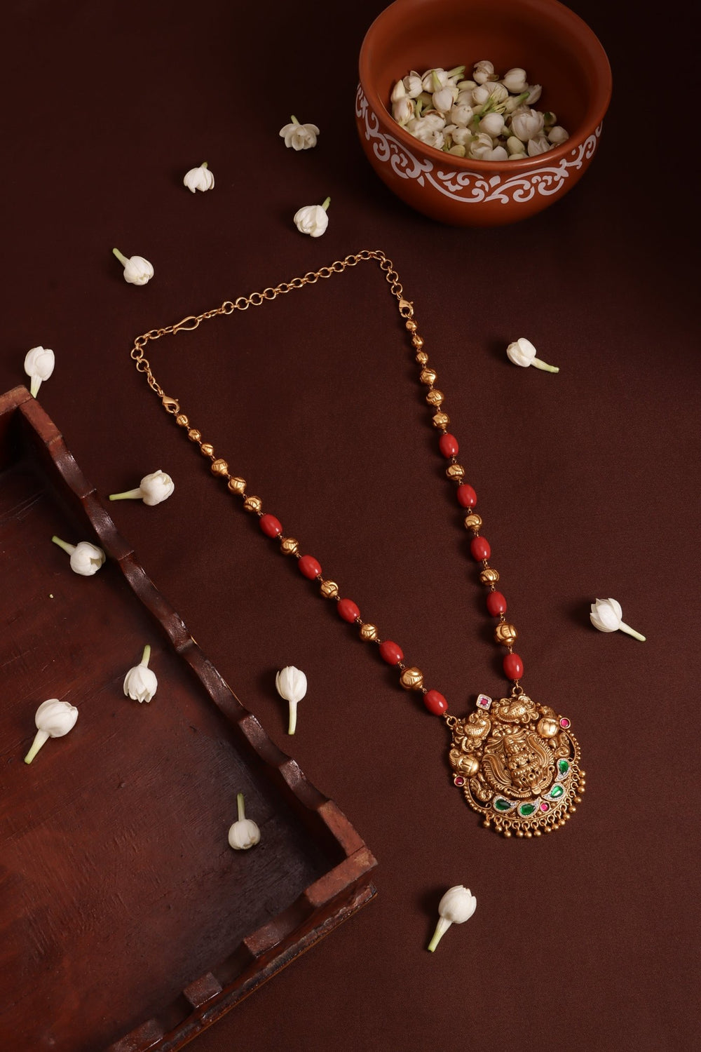 Multistone Mayil Ball Coral Chain ( No Earrings ) - N4117