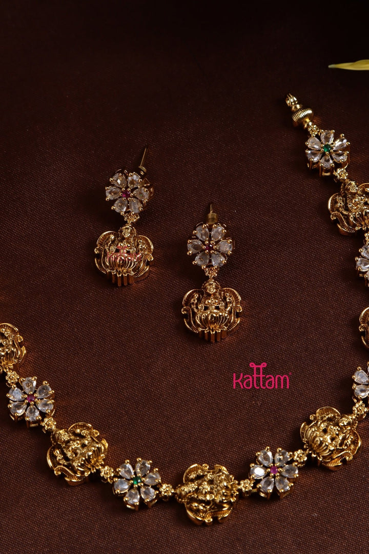 Nakshi White Flower Choker - N3200