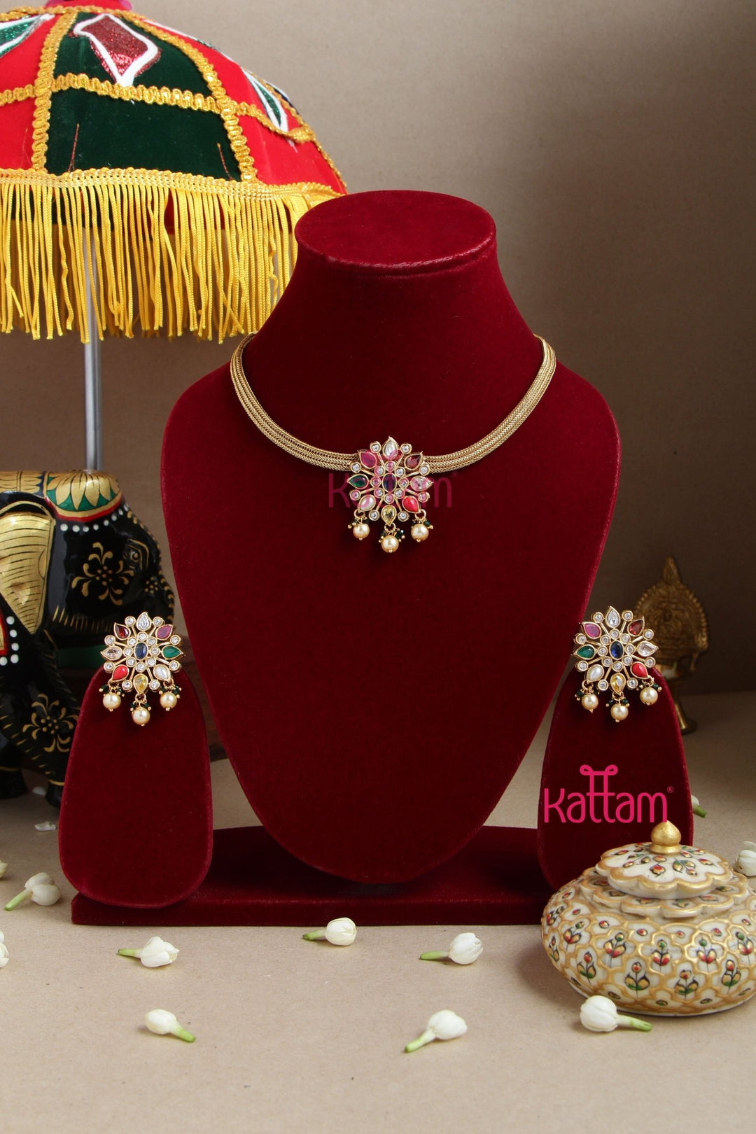 Navaratha Pendant Choker - Design 1 - N3037