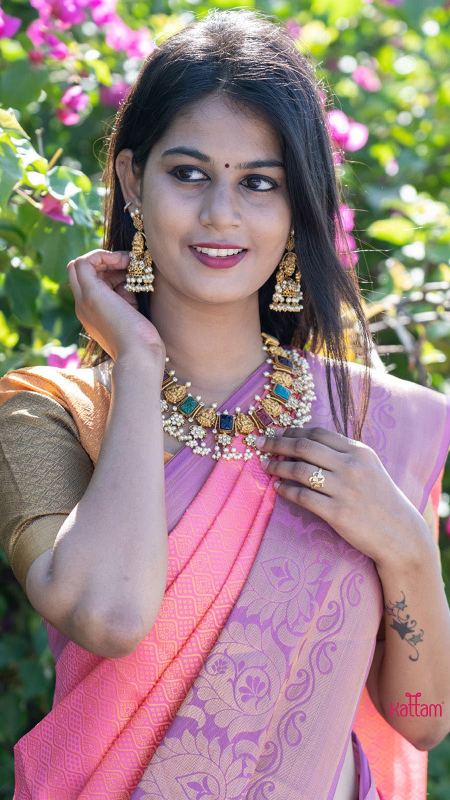 Navarathna Emerald Drop Bridal Choker - N1376