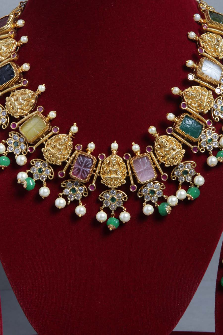 Navarathna Emerald Drop Bridal Choker - N1376