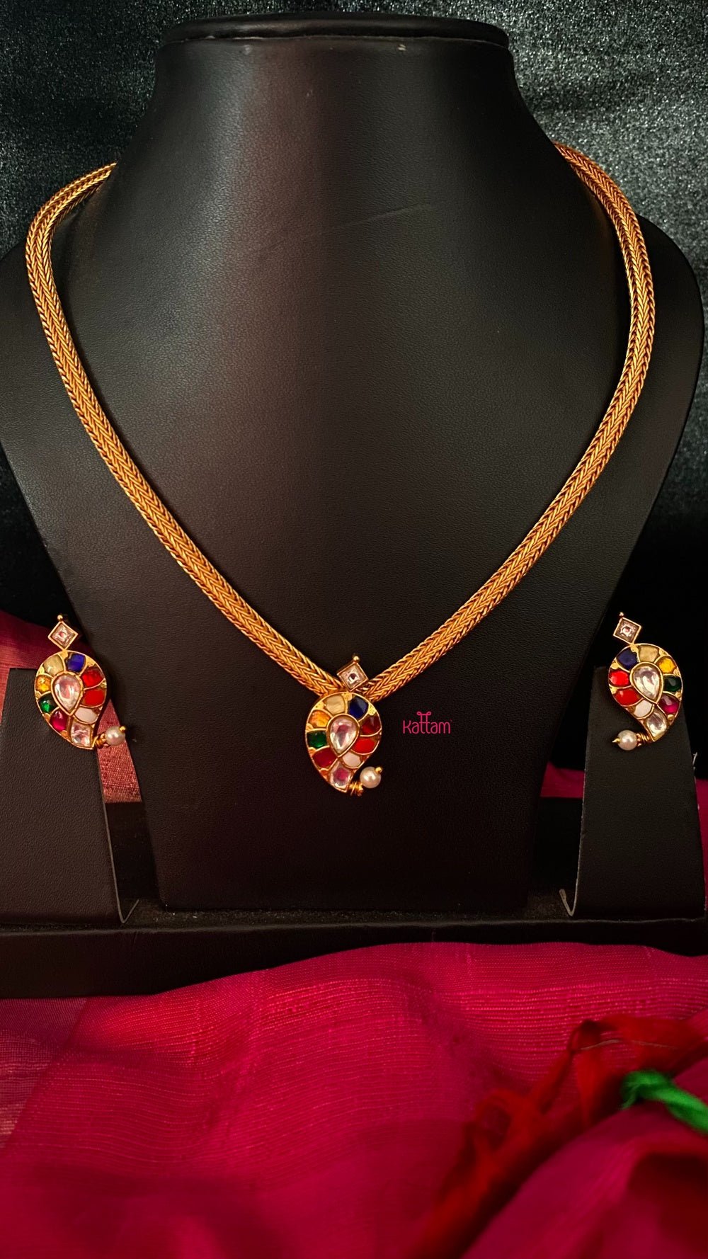 Navarathna Manga Pendant Chain - N886
