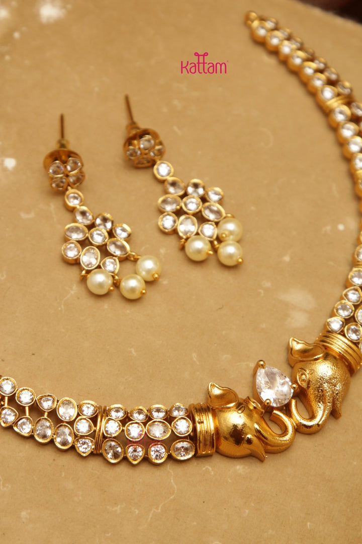 Nidhi - Engraved Hasli Choker - N3643