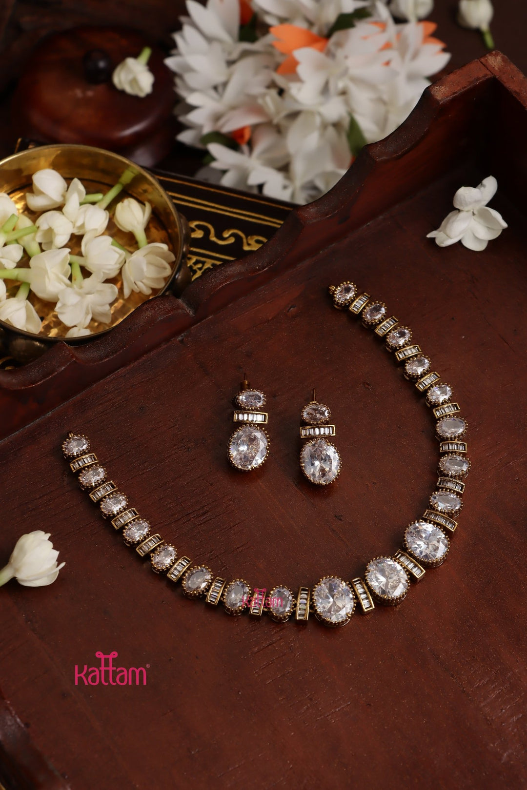 Olivia AD Stone Choker - N5352