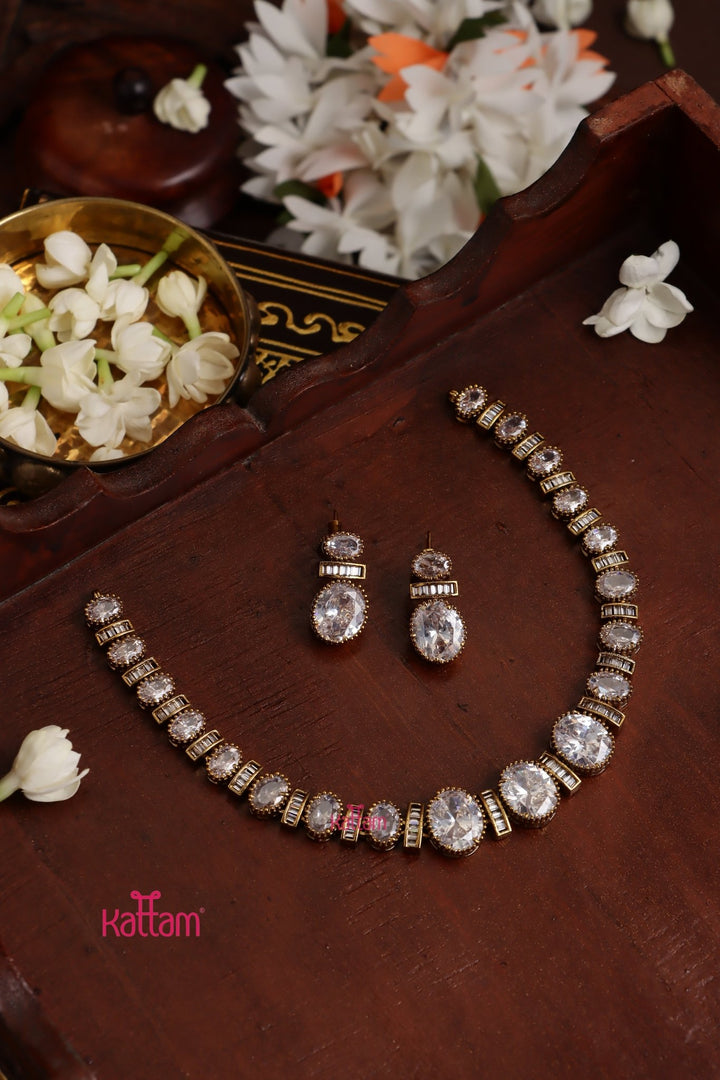 Olivia AD Stone Choker - N5352