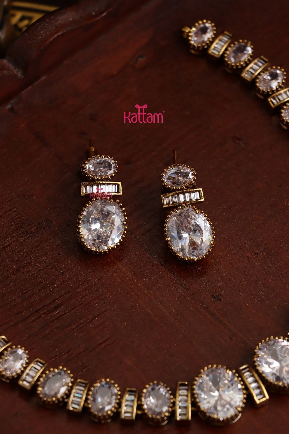 Olivia AD Stone Choker - N5352