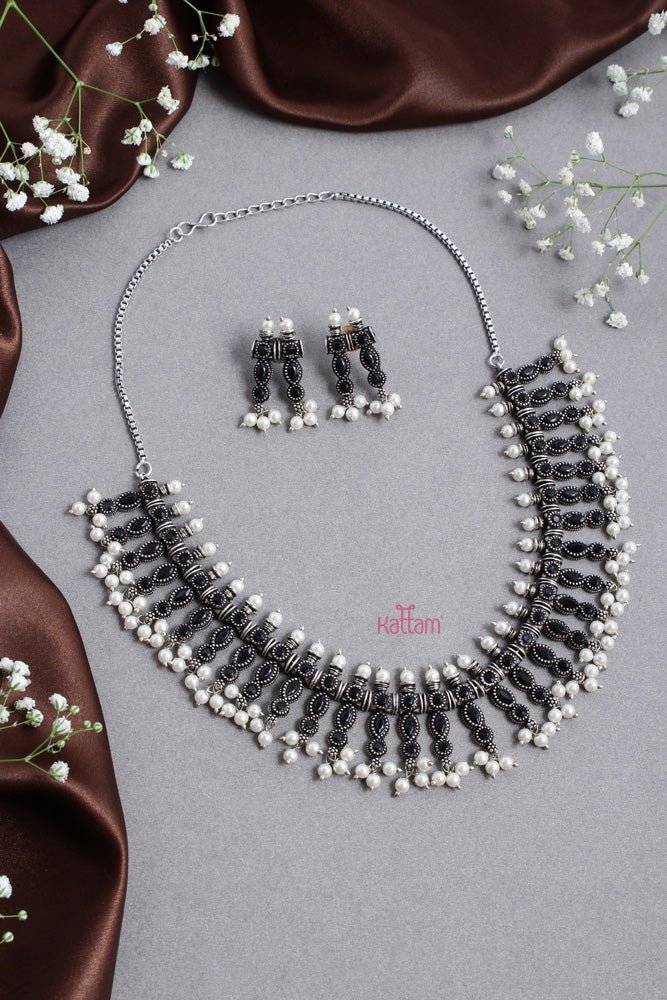 Oxidised Black Drop Pearl Choker - N2517