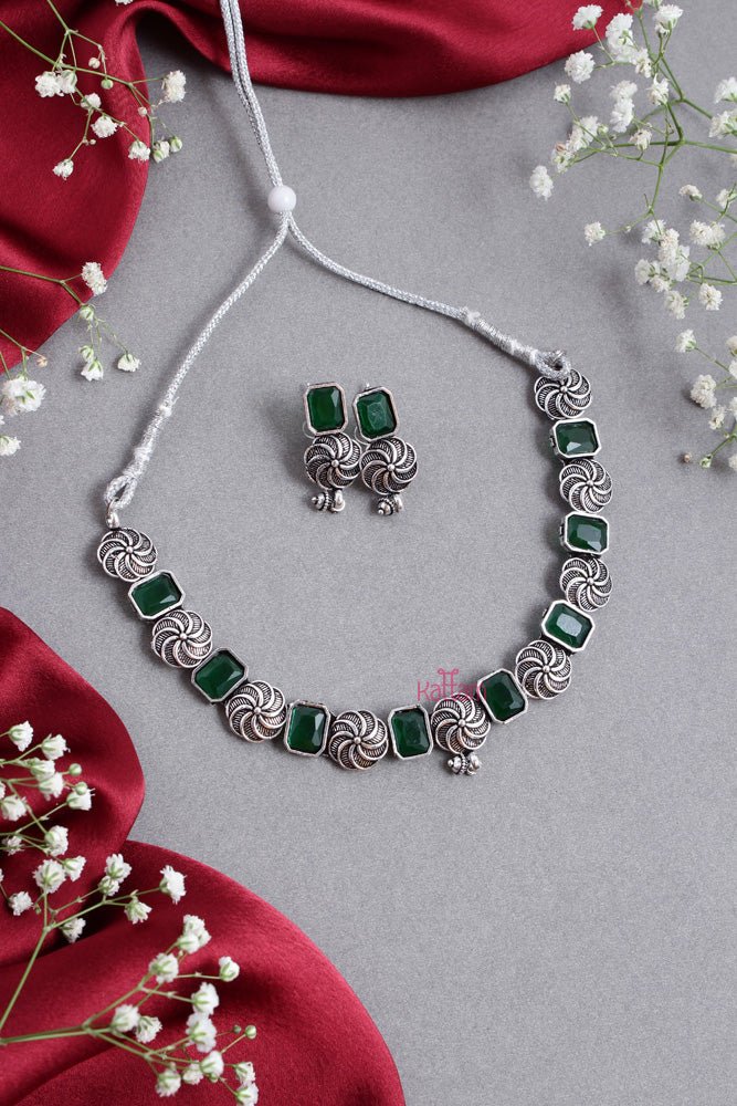 Oxidised Flower Rectangle Green Choker - N2499