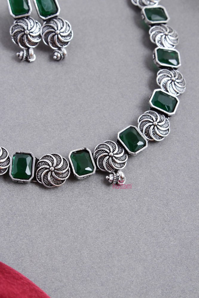 Oxidised Flower Rectangle Green Choker - N2499