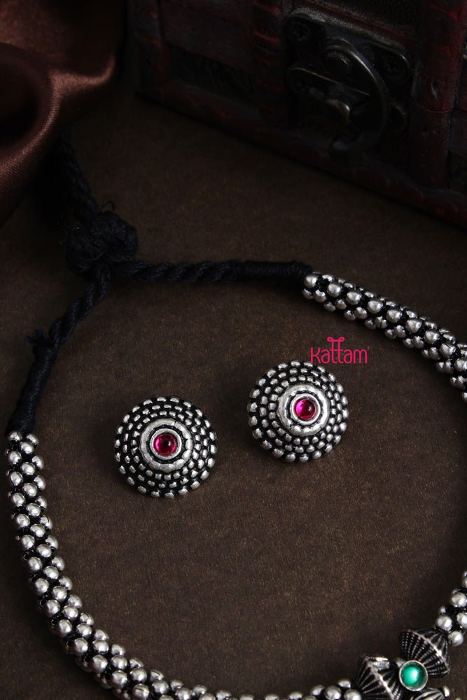 Oxidised Mayil Pendant Choker - N1970