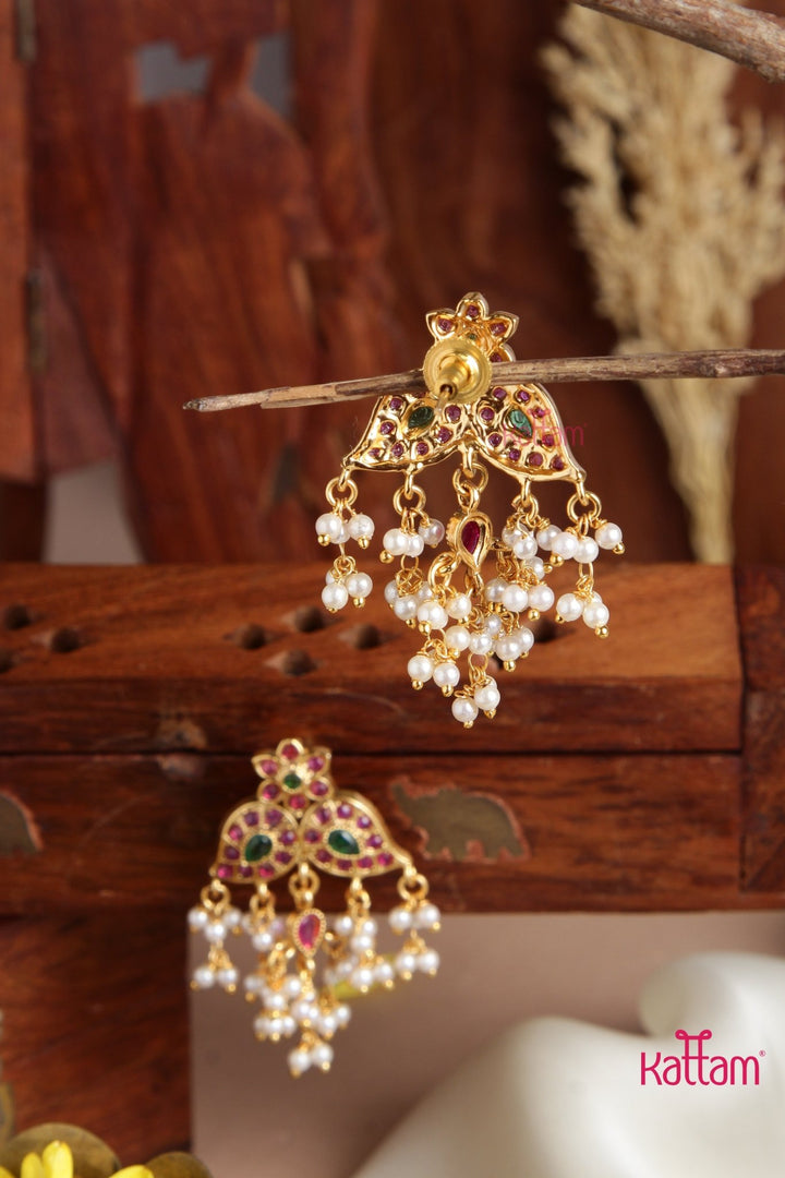 Paisley Pearl Earring - E939