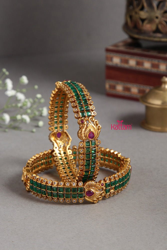 Peacock Festive Green Stone Bangle - B405 - V4