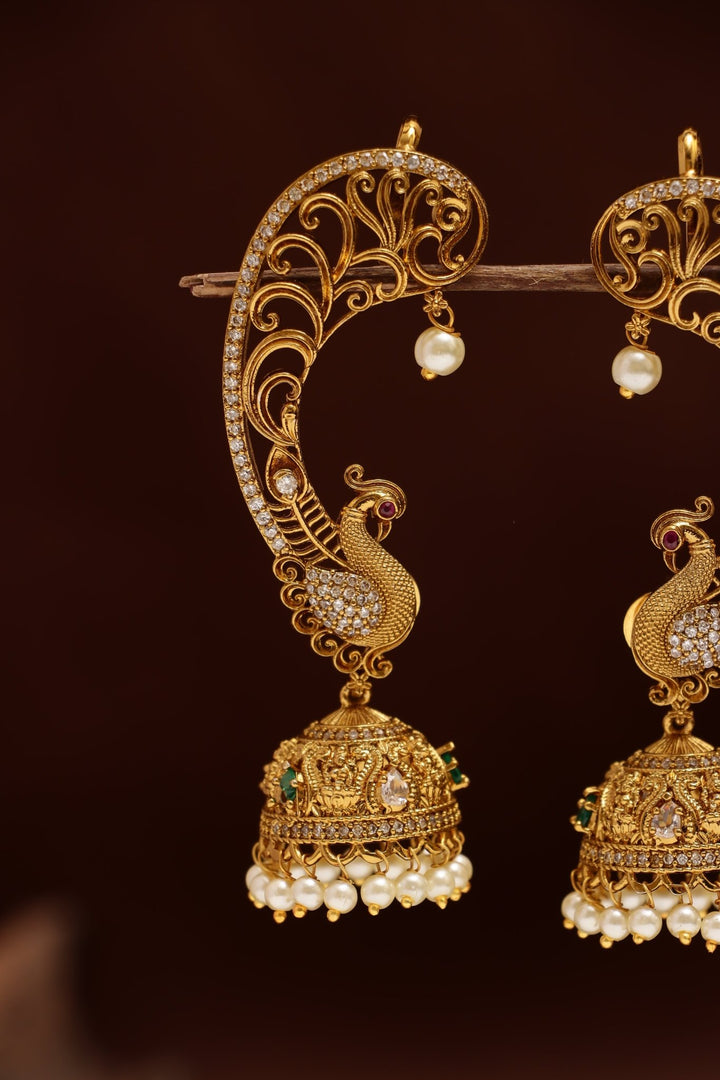 Peacock Floral Stone Earcuff - E1214