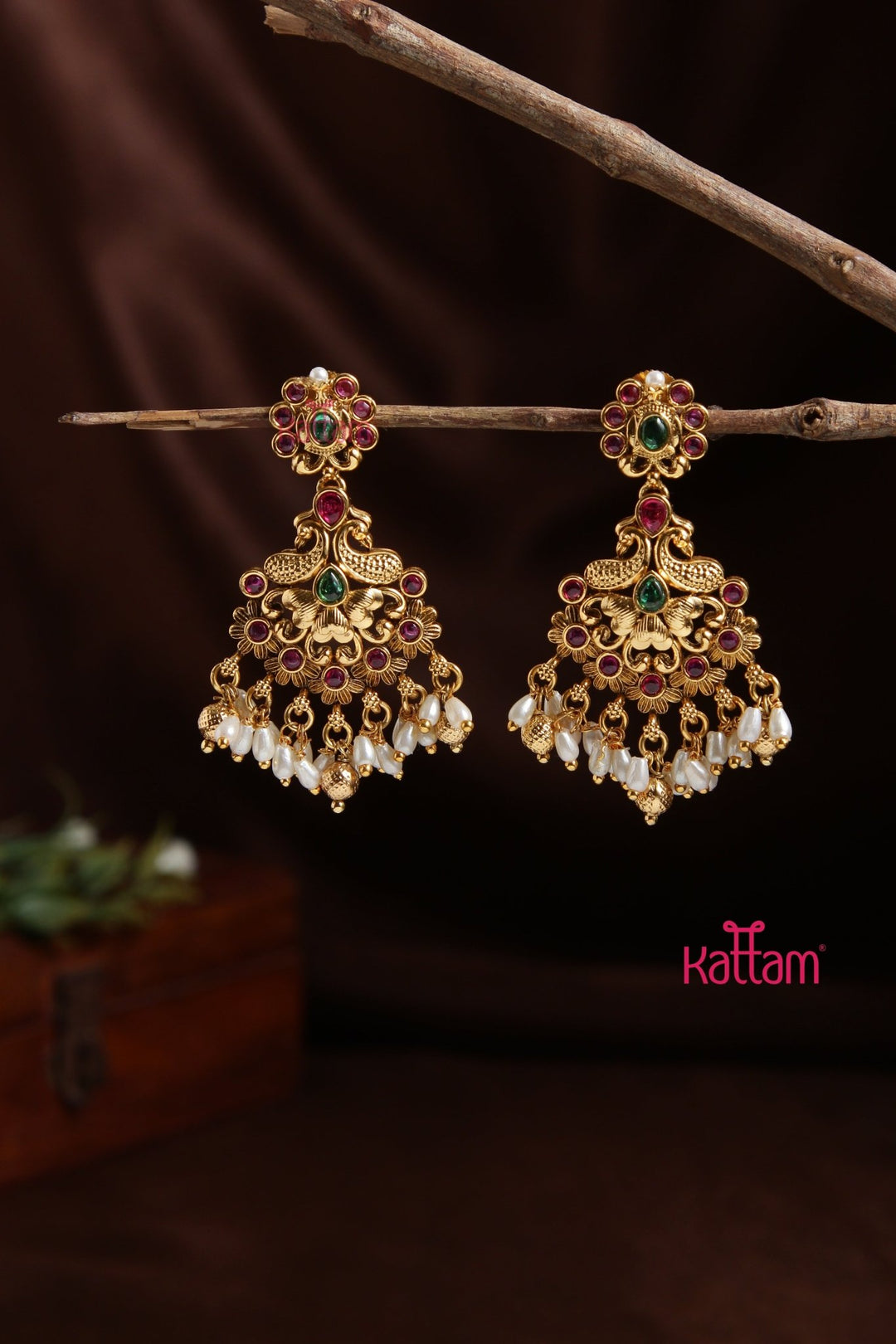 Peacock Pearl Drop Earring - E928