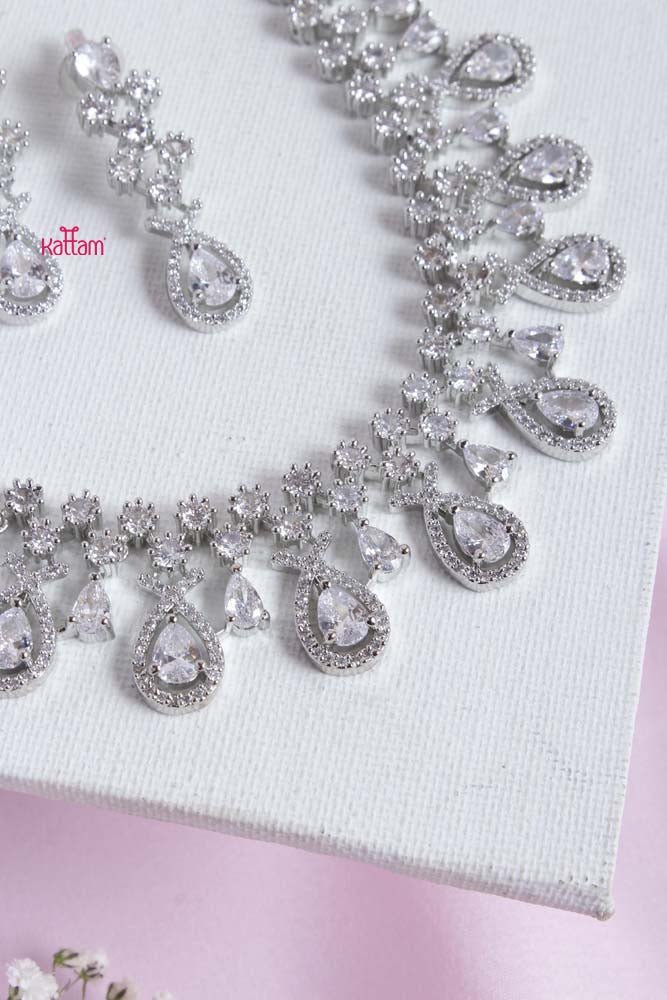 Penelope - AD White Stone Choker - N2360