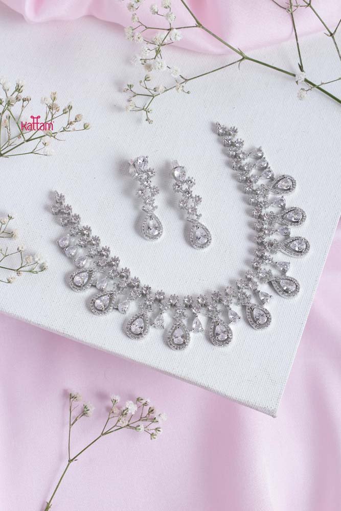 Penelope - AD White Stone Choker - N2360