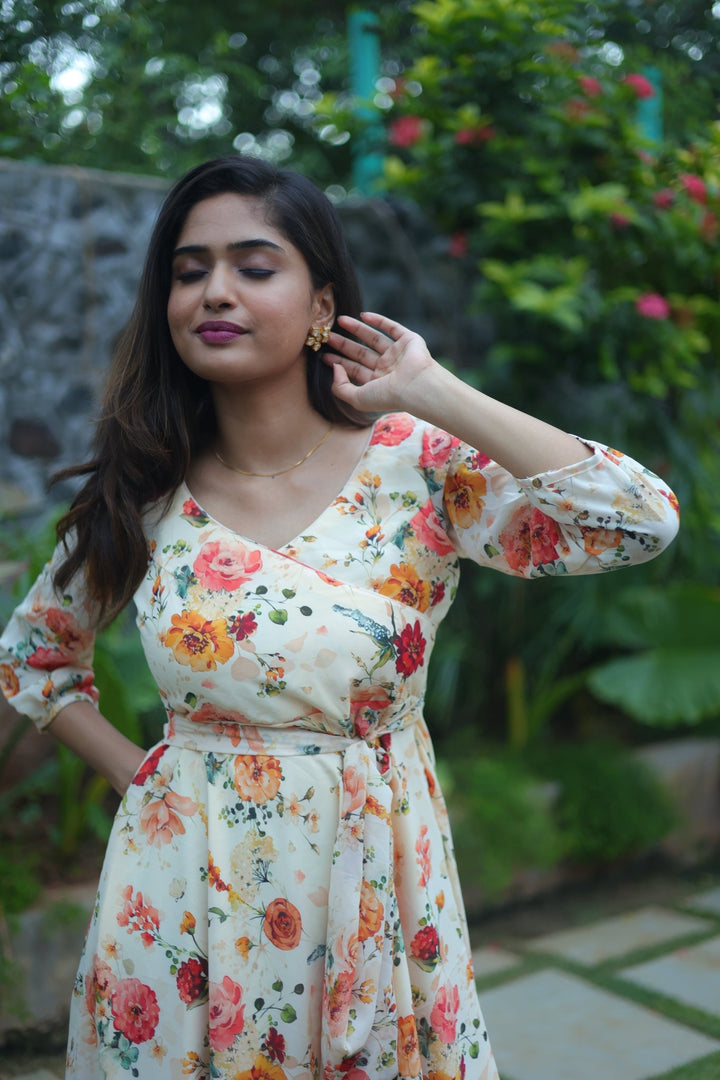 Premium Kundan White Poo Stud - E395
